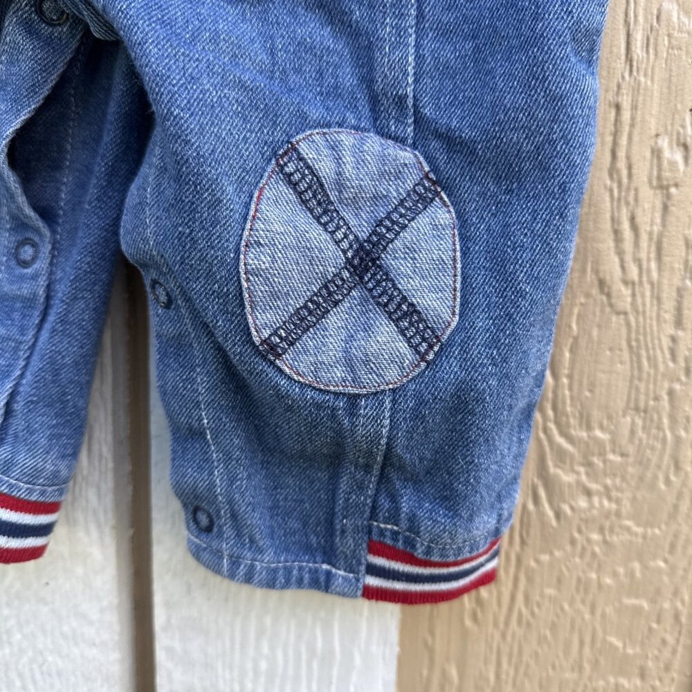 VTG Baby Snoopy Peanuts Football Denim Jean Overalls Size 6-9 Months - Picture 4 of 7